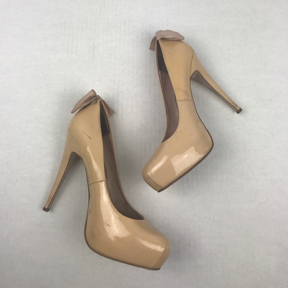 Dolce Vita Sky High Nude Bow Heel Stilettos - Picture 2 of 12